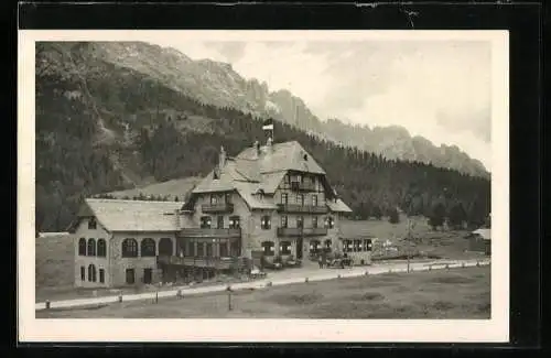 AK Karerpass /Dolomiten, Hotel Karerpass mit Latemar