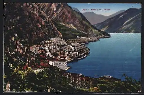 AK Limone /Lago di Garda, Ortsansicht aus der Vogelschau