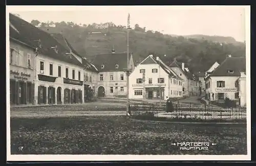 AK Hartberg, Hauptplatz mit Buchhandlung und Hutmacher