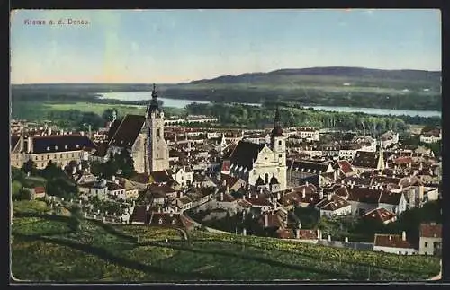 AK Krems /Donau, Totalansicht der Ortschaft vom Berg aus