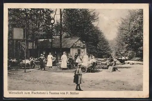 AK Königstein /Taunus, Wirtschaft zum Fuchstanz mit Gästen