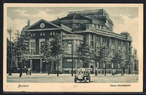 AK Bochum, Neues Stadttheater mit Auto