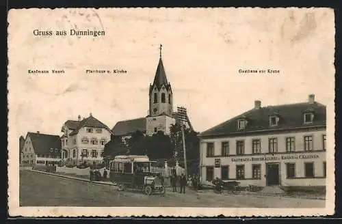 AK Dunningen, Strassenpartie mit Gasthaus-Brauerei zur Krone C. Kleiner, Kaufmann Mauch und Kirche, Onibus