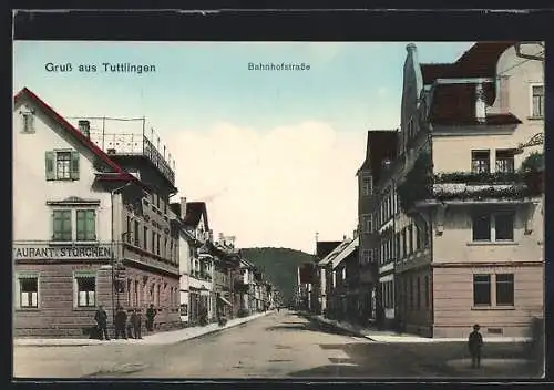 AK Tuttlingen, Bahnhofstrasse mit Restaurant zum Storchen