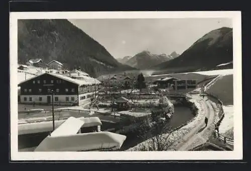 AK Flachau, Winteransicht mit Ennshof