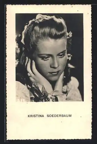 AK Schauspielerin Kristina Soederbaum, ihren Kopf in den Händen haltend