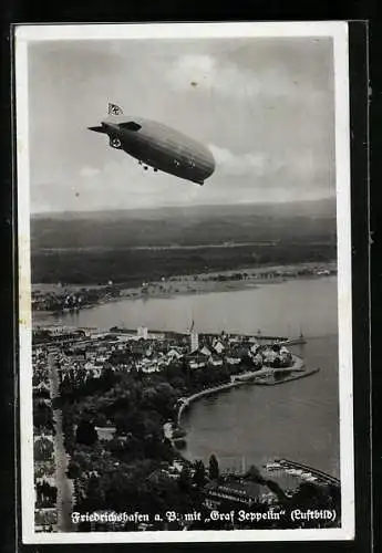 AK Friedrichshafen, Zeppelin über dem Bodensee, Luftbild