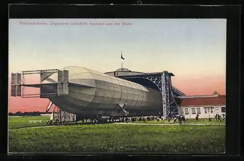 AK Friedrichshafen, Zeppelin bei der Ausfahrt aus der Halle