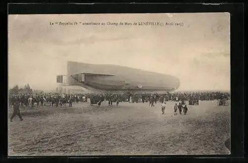 AK Lunéville, Zeppelin IV auf dem Champ de Mars