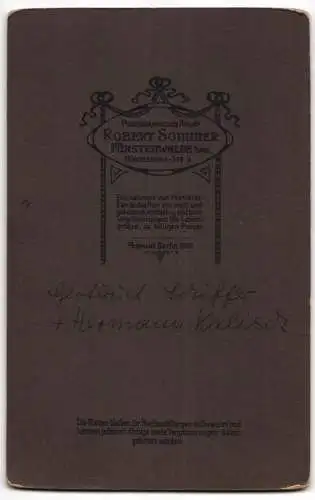 Fotografie Robert Sommer, Fürstenwalde a. Sp., Müncheberger-Str. 9, Gertraud Schiffer und Hermann Kalisch Arm in Arm