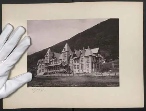 Fotografie F. Beyer, Bergen, Ansicht Voss / Norwegen, Fleischer's Hotel 1891