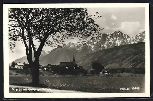 AK Vigaun /Salzburg, Ortsansicht mit Göllgruppe