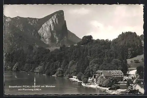 AK Mondsee, Strandhotel Pichl-Auhof aus der Vogelschau, mit Berggipfel