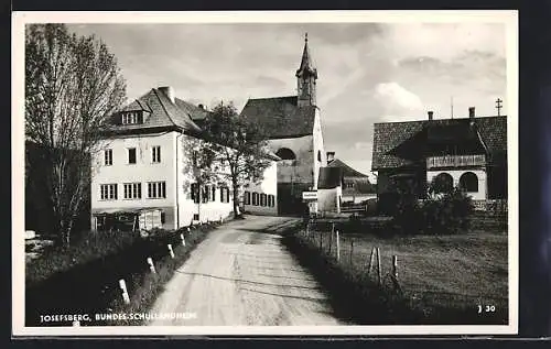 AK Josefsberg, Ortseingang mit dem Bundes-Schullandheim