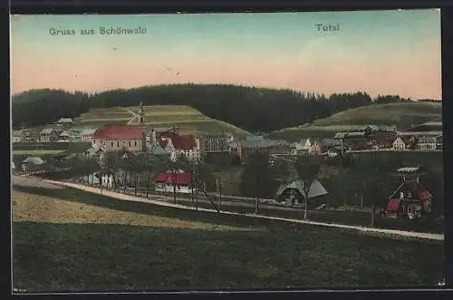 AK Schönwald / Schwarzwald, Ortsansicht im Sonnenuntergang