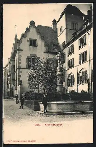 AK Basel, Junger Mann am Archivbrunnen