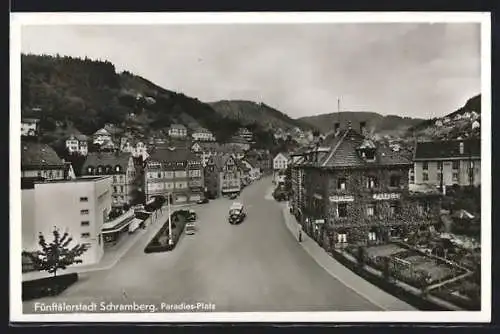 Foto-AK Schramberg, Strasse am Paradies-Platz mit Gasthaus Paradies