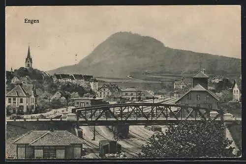 AK Engen, Ortsansicht mit Eisenbahnstrecke und Brücke