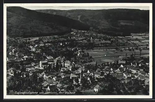 AK Wahlwies /Stockach, Flugzeugaufnahme mit Wald und Bergen