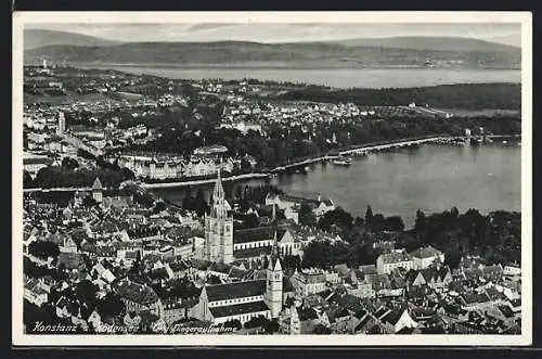 AK Konstanz a. Bodensee, Fliegeraufnahme mit See und Brücke