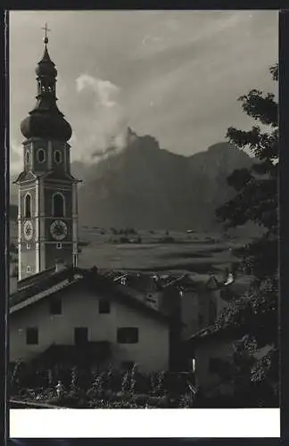 AK Kastelruth, Panorama mit Kirche und Schlern