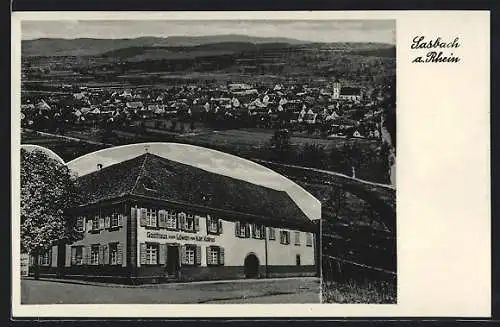 AK Sasbach a. Rhein, Gasthaus zum Löwen K. Kollross, Gesamtansicht mit Umgebung