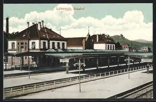 AK Lörrach, Bahnhof mit Bahnsteigen aus der Vogelschau