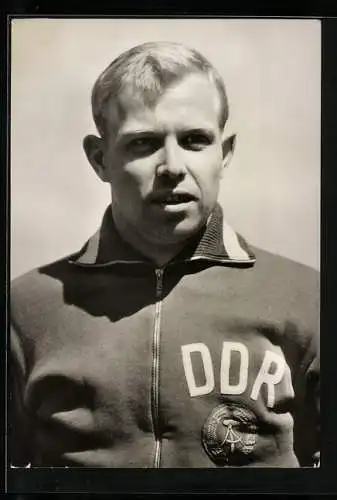 AK Fussballspieler Manfred Walter, geb., 31.07.1937, BSG Chemie Leipzig, Halbporträt