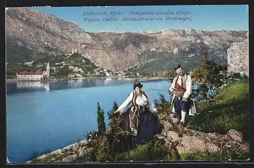 AK Ragusa, Paar in Nationaltracht aus Montenegro, Totalansicht von der anderen Flussseite