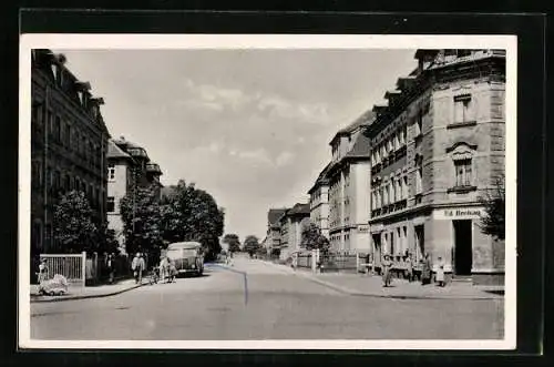 AK Böhlitz-Ehrenberg, Pestalozzistrasse mit Fussgängern