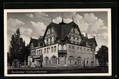 AK Markkleeberg, Forsthaus Raschwitz mit Strasse