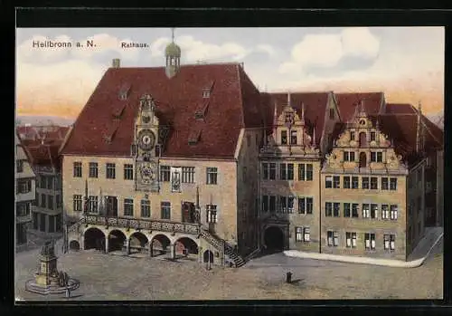 AK Heilbronn a. N., Rathaus mit Denkmal
