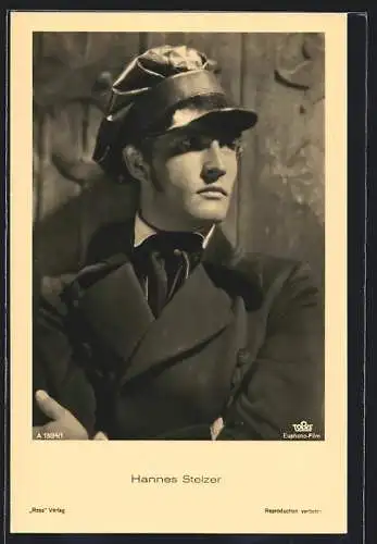 AK Schauspieler Hannes Stelzer mit Mütze porträtiert