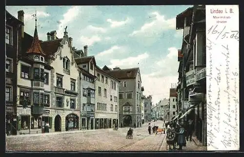 AK Lindau i. B., Maximilianstrasse mit Passanten