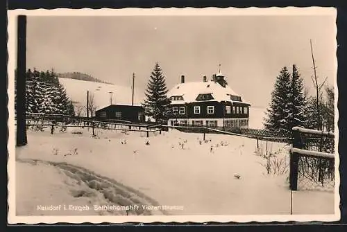 AK Neudorf i. Erzgeb., Bethlehemsstift Vierenstrasse im Schnee