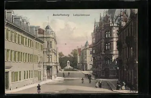 AK Aschaffenburg, Luitpoldstrasse mit Denkmal