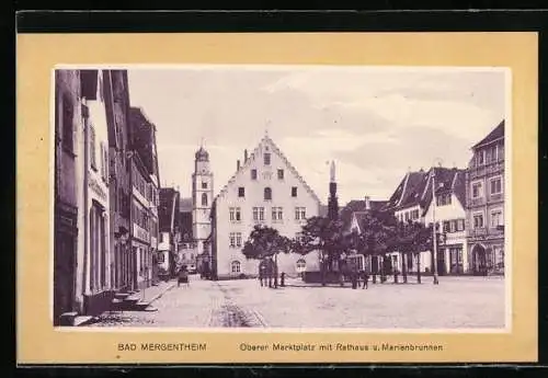 AK Bad Mergentheim, Oberer Marktplatz mit Geschäften, Rathaus und Marienbrunnen