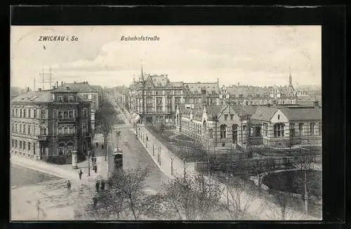 AK Zwickau i. Sa., Bahnhofstrasse mit Strassenbahn