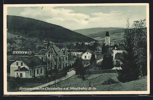 AK Christofen a. d. Westbahn, Ortsansicht mit Strasse und Bergpanorama