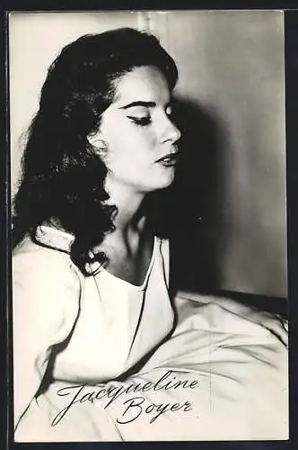 AK Schauspielerin Jacqueline Boyer im Kleid