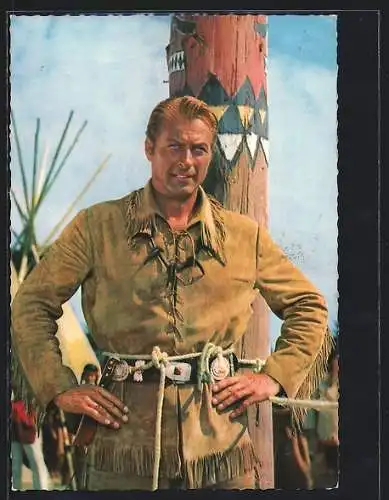 AK Schauspieler Lex Barker als Old Shatterhand am Marterpfahl