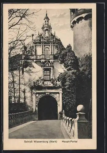 AK Wiesenburg / Mark, Hauptportal zum Schloss