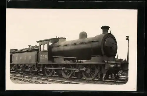 AK Dampflokomotive No. 1228 der LNER