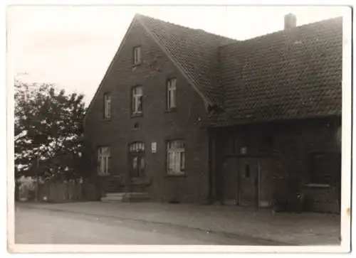 Fotografie unbekannter Fotograf, Ansicht Minden, Schaumburgerstrasse, Gebäude mit Klinker-Fassade