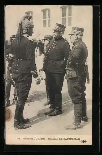 AK General Joffre und General de Castelnau in Uniform während einer Konversation