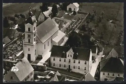 AK Teunz /Opf., Fliegeraufnahme Kirche mit Friedhof