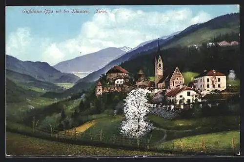 AK Klausen /Tirol, Ortsansicht mit Gufidaun