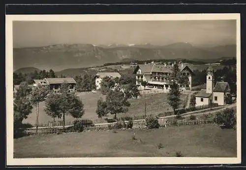 AK Renon, Costalovara sul Renon, Ortsansicht mit Bergpanorama