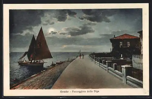 AK Grado, Passeggiatra della Diga, Uferpromenade mit Segelboot