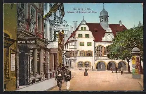 AK Freiburg i. Br., Rathaus mit Eingang zur Börse, Briefträger
